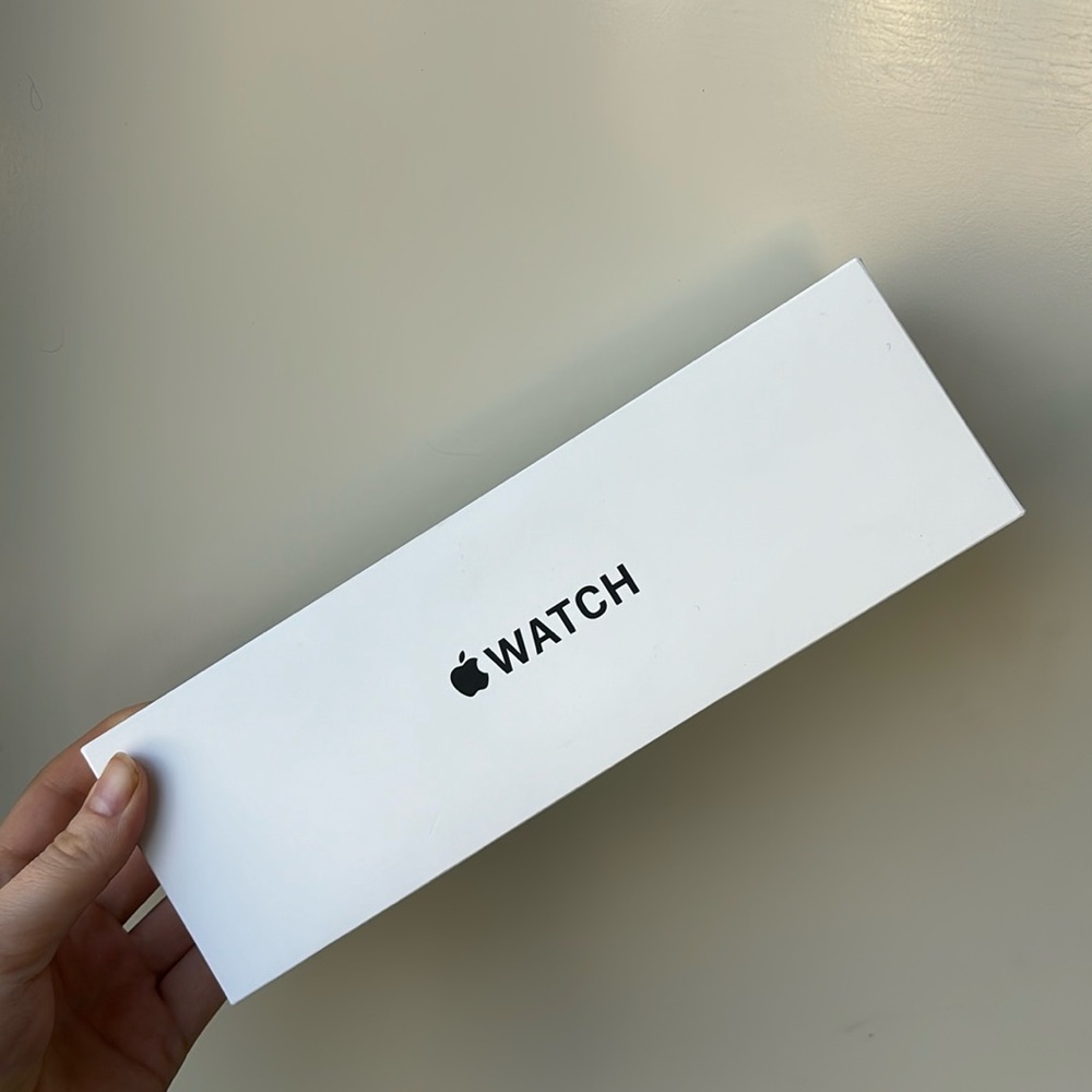 Apple Watch SE (Gen 2) 40 mm Starlight AI Star SB M/L CEL